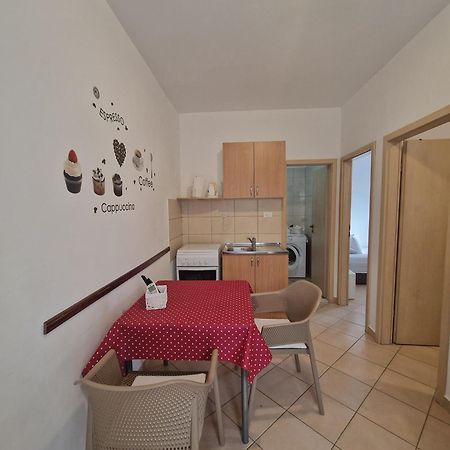 Apartments Saric Спліт Екстер'єр фото